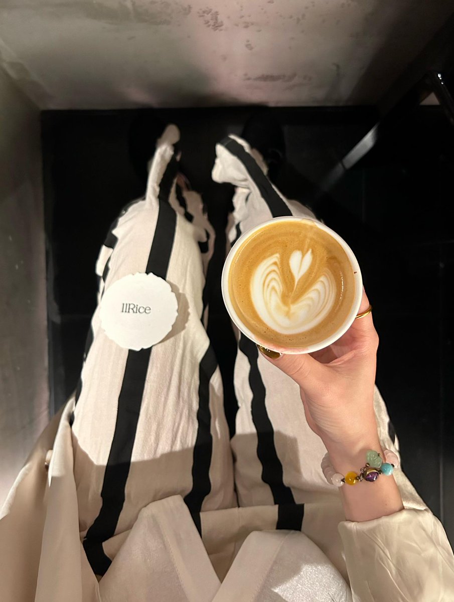 RubieKrivanek's tweet photo. IIIRice’s founder’s famous quotes
(1) Coffee can be eaten as a meal. (2) Why open a shop? Because of love. https://t.co/ChkqcMnfCX