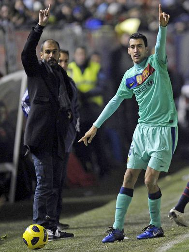 dpntdbl's tweet photo. Guardiola and Busquets https://t.co/QzMq1UCeaI