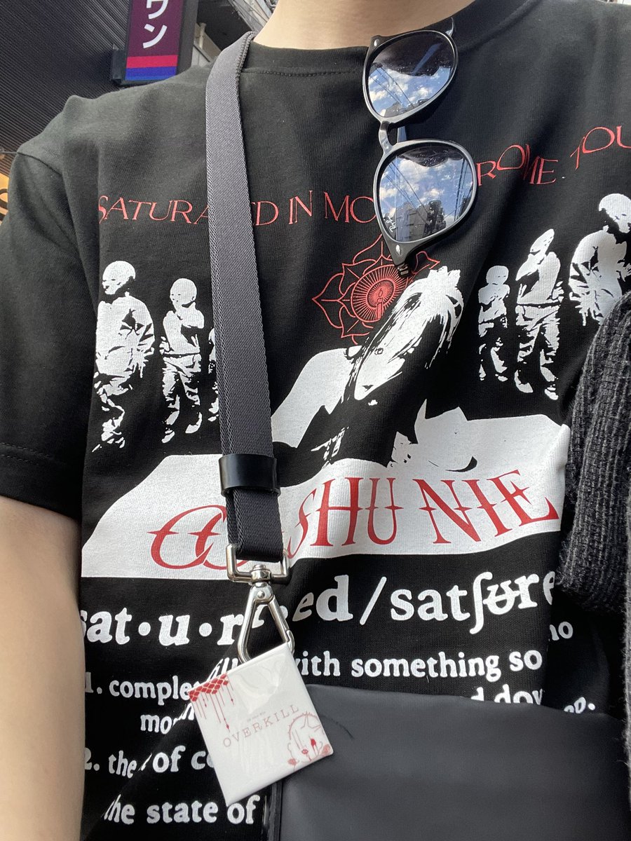 0jqc5's tweet photo. 開演待ちのこしゅらーが着てるのみて買いました
デザインかわいい
MCで泣いてしまった　
新曲どれもいいしかっこよすぎほんとに来てよかった　Billboardまで待ちきれない
#coshulive https://t.co/k2VriKQfcx