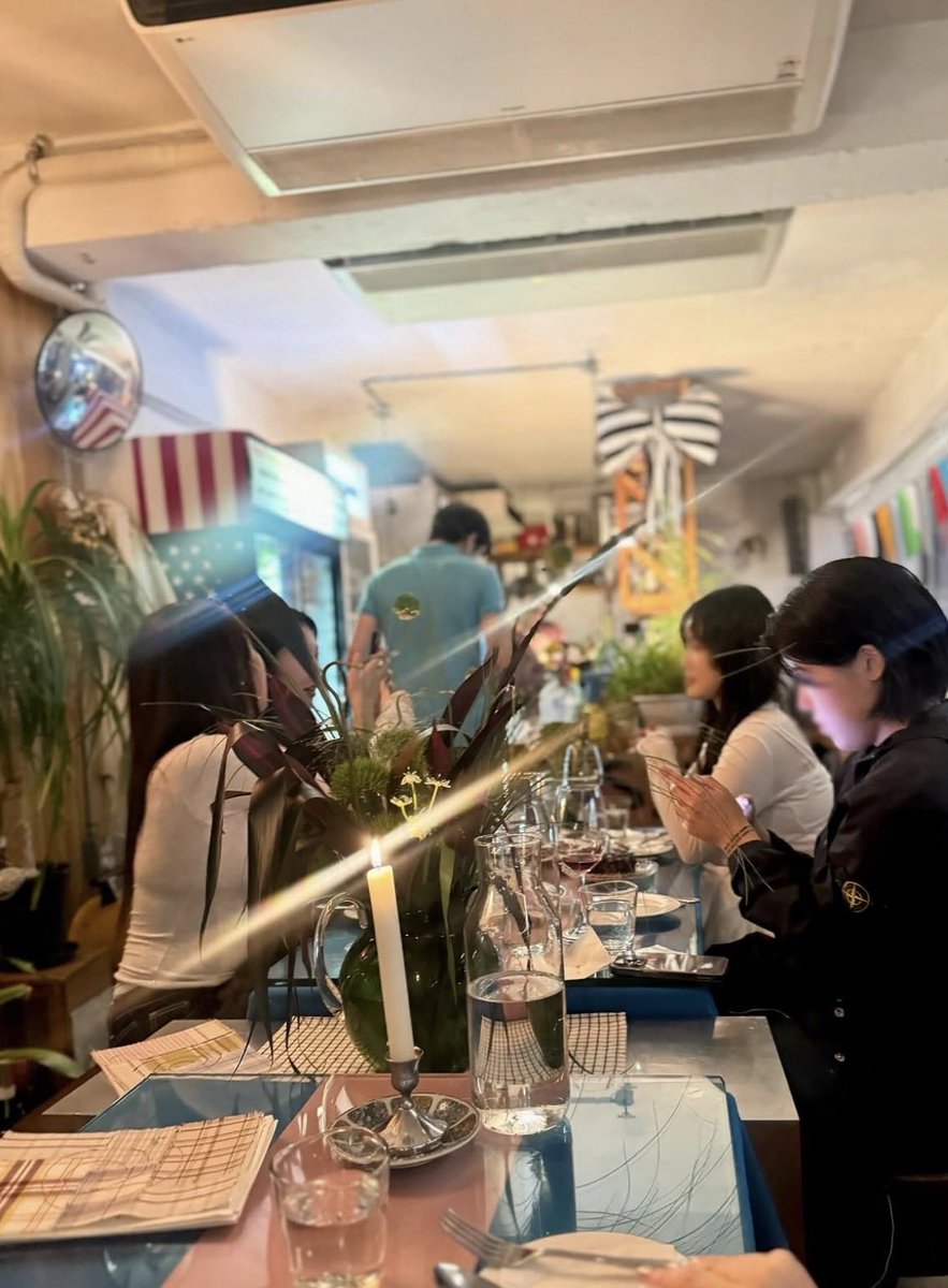 chaevelynn's tweet photo. 추울거면 차라리 한국에서 추워할래…🥲

요즘따라 한국의 시원한 바람이 그리워져서 방학때 가기로 결심했고, 그니까 좀만 버텨 ,,,, https://t.co/Hd0uMu9uN2