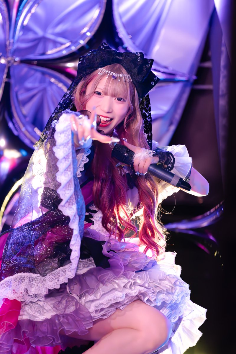Yu_acc_aj's tweet photo. 指差しばっちり！
って思うけどこれはこう言う振り付けです https://t.co/ub9VpSrpLG
