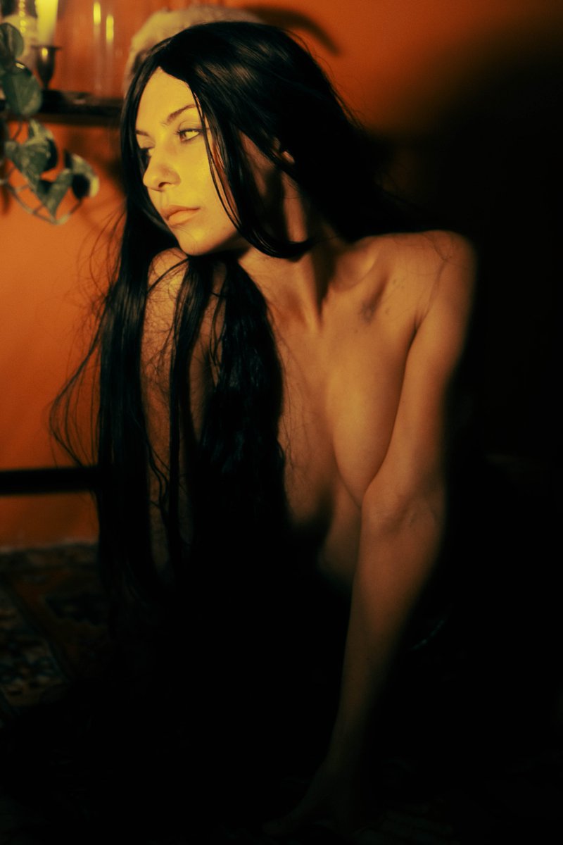 HauckPanka's tweet photo. which photograph do you prefer ? https://t.co/1mfKB4tlYs