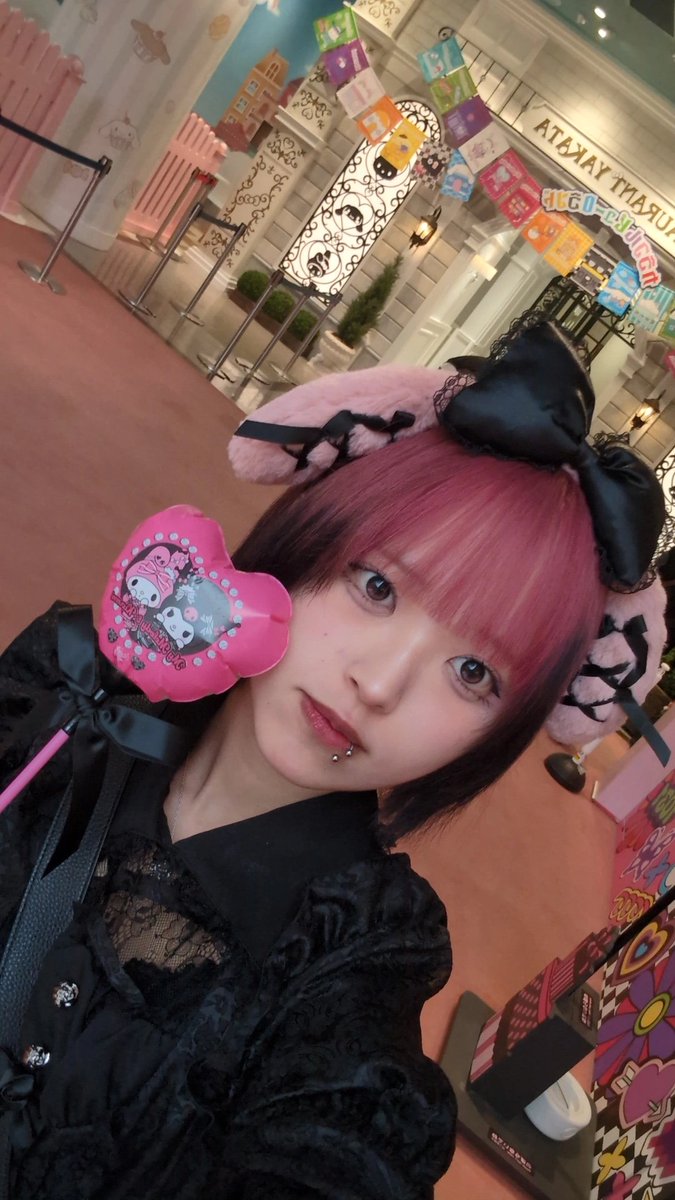 nyaooooooo_n's tweet photo. #自撮り界隈 #自然光 #無加工 https://t.co/lrpkVj4ScA