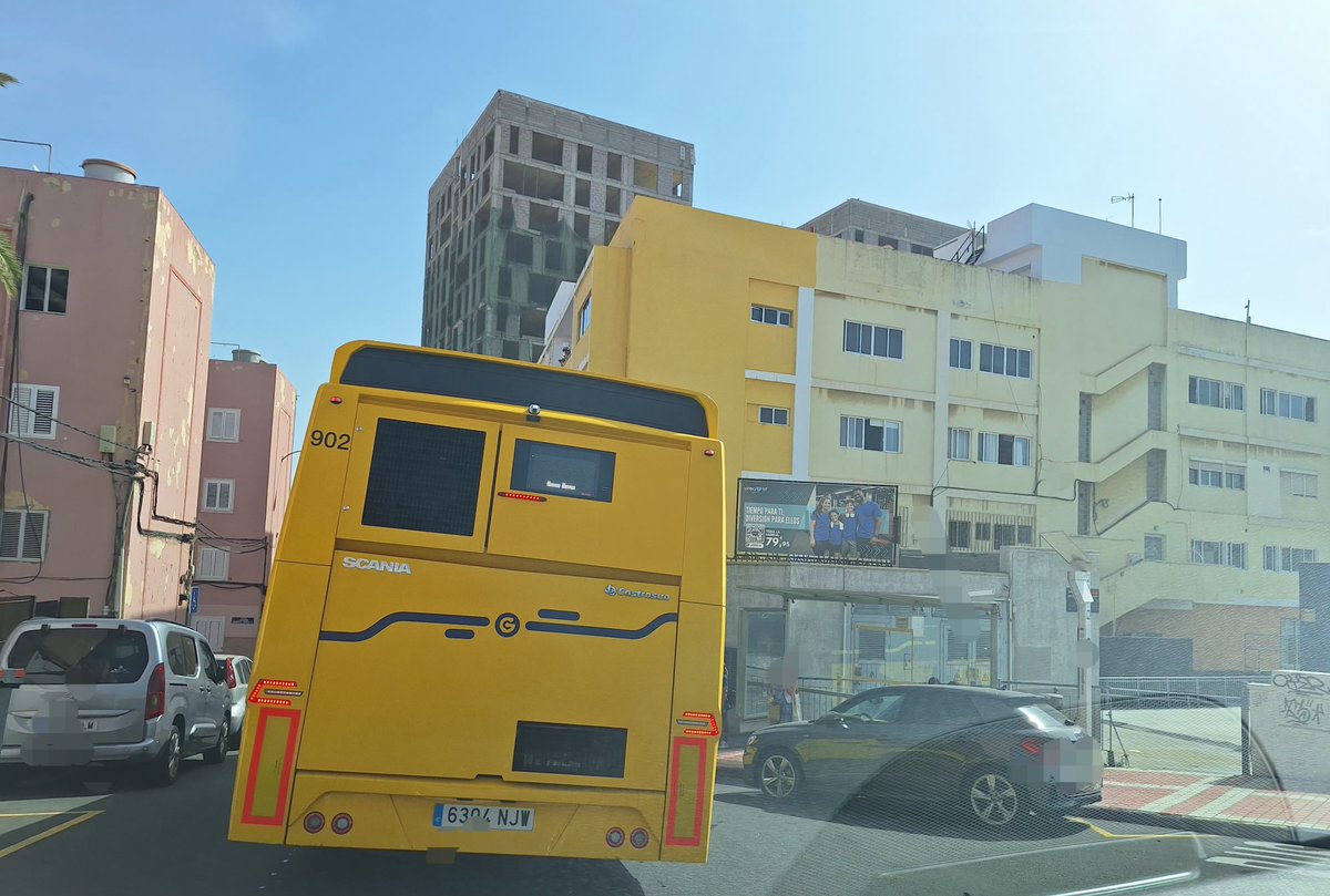 AUTAXILASPALMAS's tweet photo. @lpgcmovilidad @joseeduardorh @GuaguasLPA @Sagulpa_ @PoliciaLPA https://t.co/UqT6mKPt77