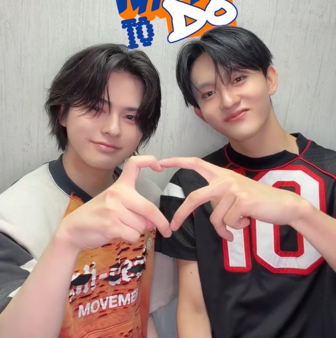 loi3_s's tweet photo. 背高い人間特有の、相手に合わせる感じが堪らないすね............................................................(おれも比較的デカ人間だからよくやる) https://t.co/wRqv9Brjvc