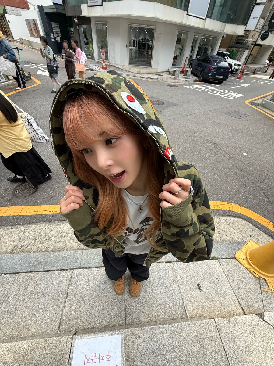 triplescosmos's tweet photo. 베이프 입는 여자 어때

#tripleS #트리플에스
#Kotone #코토네 https://t.co/Woqc3TgRNm