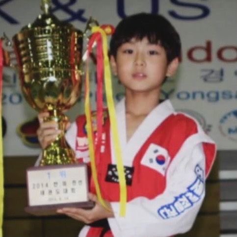 akdmadlsnsk's tweet photo. 태권소년🥋 https://t.co/q4WMOQoCbM