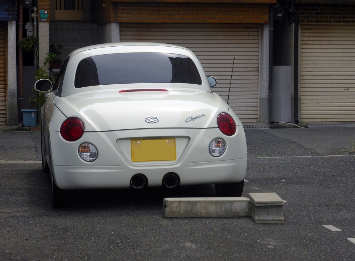 RobloxfansP's tweet photo. @SIENTA_Xlimited Is it the daihatsu copen? https://t.co/GVOUjwhM3u