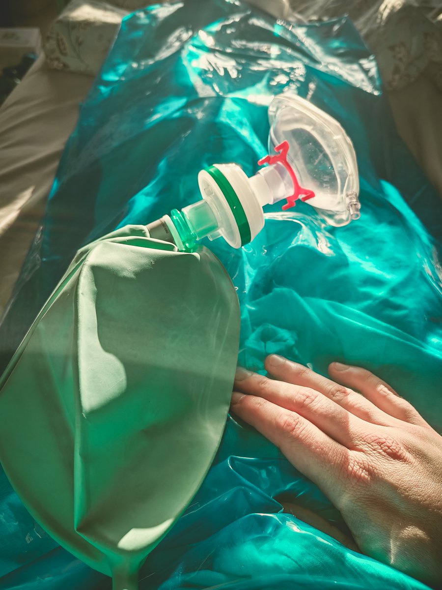 coatrPL's tweet photo. My second nature: medical play with oxygen masks, ambu and diapers, dressed in plastic nightgown. #nightwear #medicalfetish #vinylfetish #sleepwear #fetish #雨着 #レインコート #雨衣 #plastic #PVC #pvcfetish #rubberfetish #plasticfetish #plasticpajamas #pvcpajamas https://t.co/8QwIFFybTT
