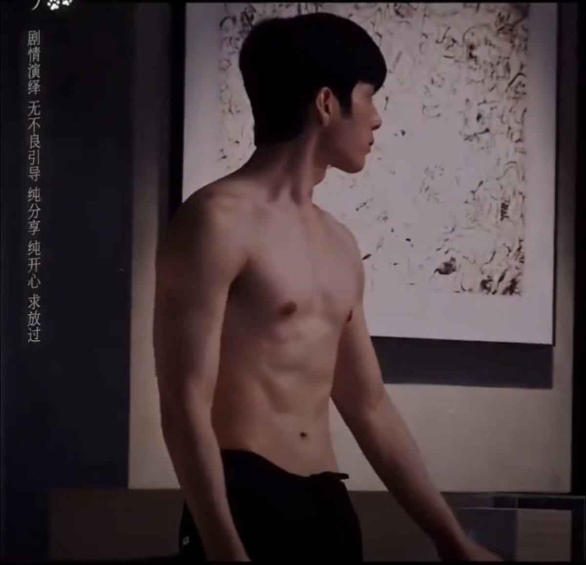 chaleenajaja's tweet photo. ทำไมๆๆๆๆๆๆๆเอาออกไป รวมๆซีนแบบนี้แล้วทำขายเถอะพี่ถือว่าพ้มขอ @YoukuOfficial @youkuthailand 
#ฤดูใหม่นี้มีเพียงสองเรา #TheEarlySpring https://t.co/Ja6IJ5CnCr