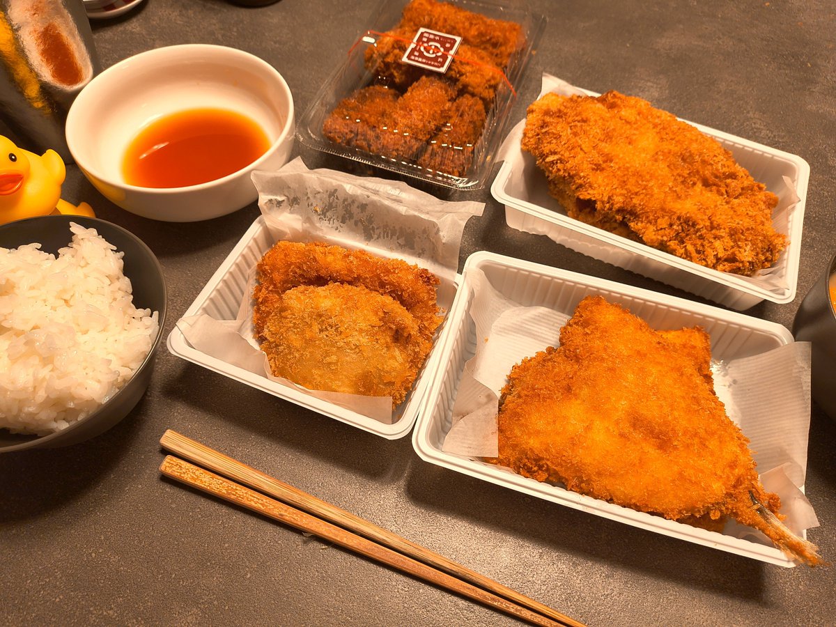 Pinako_kosodate's tweet photo. 今日の我が家の晩ごはん。 https://t.co/byQL42Ss7z