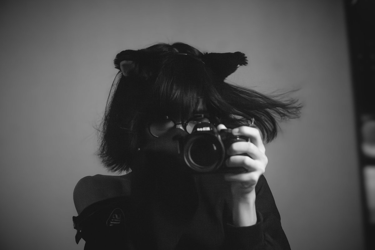681945_000's tweet photo. a very shy neko  -w- https://t.co/bhM959V6fz