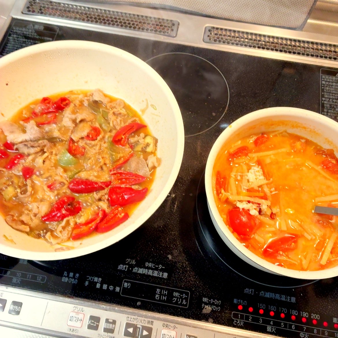 Izu_Dancer_'s tweet photo. ウホホウホが遺していったナス 万願寺とうがらし トマトをなす味噌と酸辣湯で消費し切った  気持ちがいい😹👍 https://t.co/o3CGB0IXzx