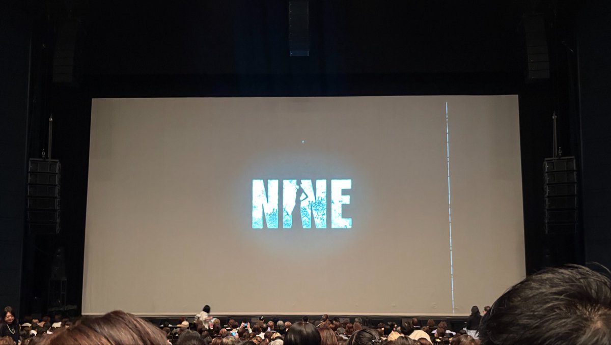 _7ym714's tweet photo. NINE！初月組！友の会リセールで購入した席、申し訳なくなるほど観やすい席でありがとうございますでした…。朱鷺さん演ずるステファニー、好きなタイプの役柄を気になる子が演じているという非常に贅沢な時間、、最後のショーパートのような場面ではまだ見分けられず見失ってしまいもったいなかった… https://t.co/pdXnSZTX6d
