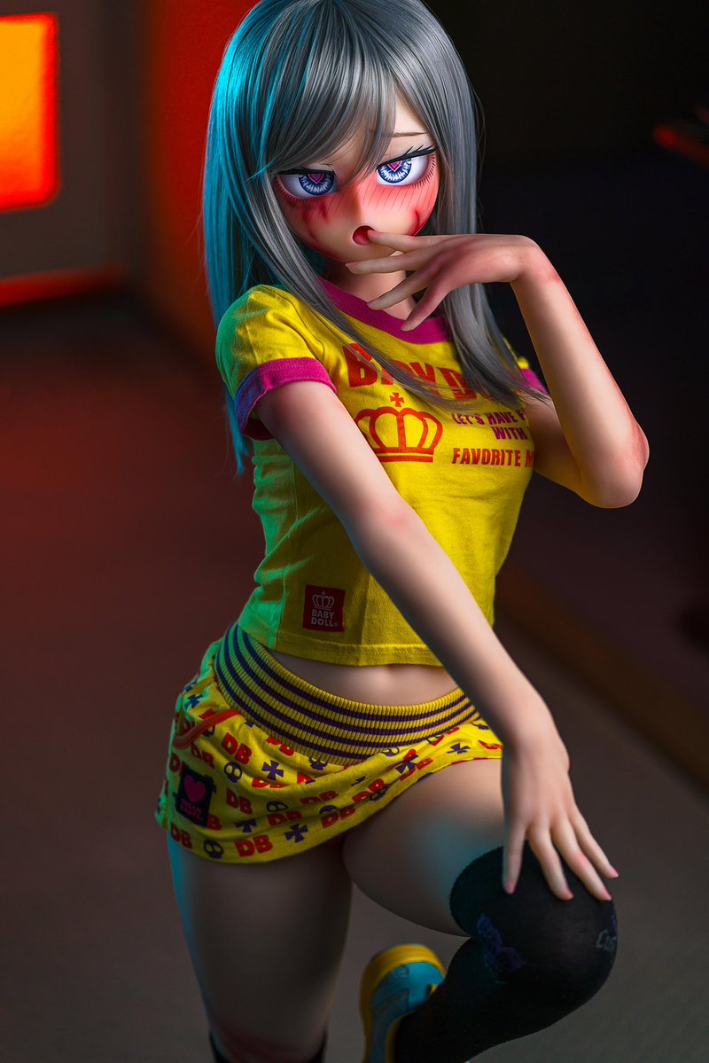 Tenbudou_com's tweet photo. って事でぷにゅぷにゅのお腹がチラり https://t.co/jHBOe9U7kg