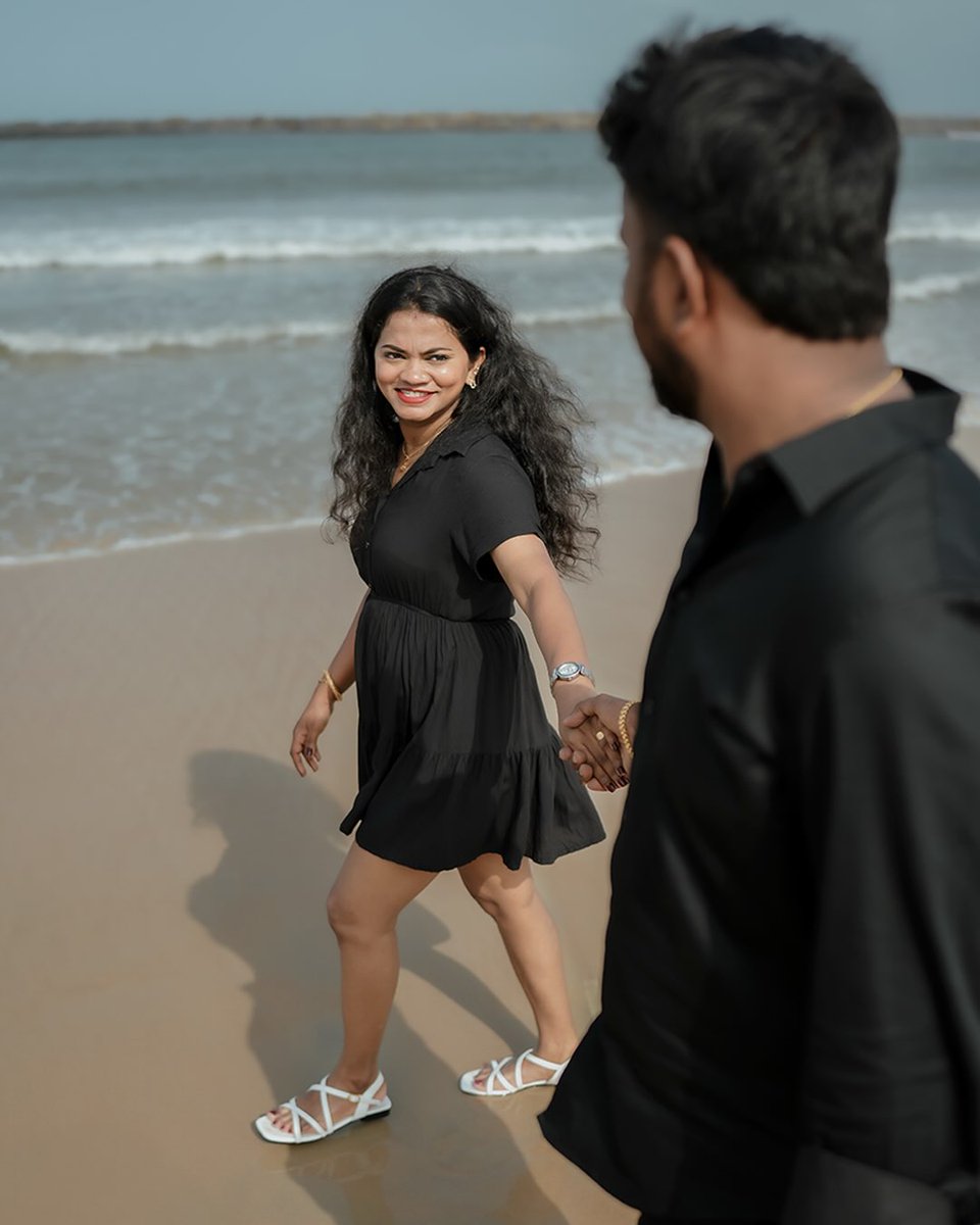 NatishaMatz3by's tweet photo. PRE-WEDDING…
Featuring: Gautham and Ashika https://t.co/HibpM01XdX