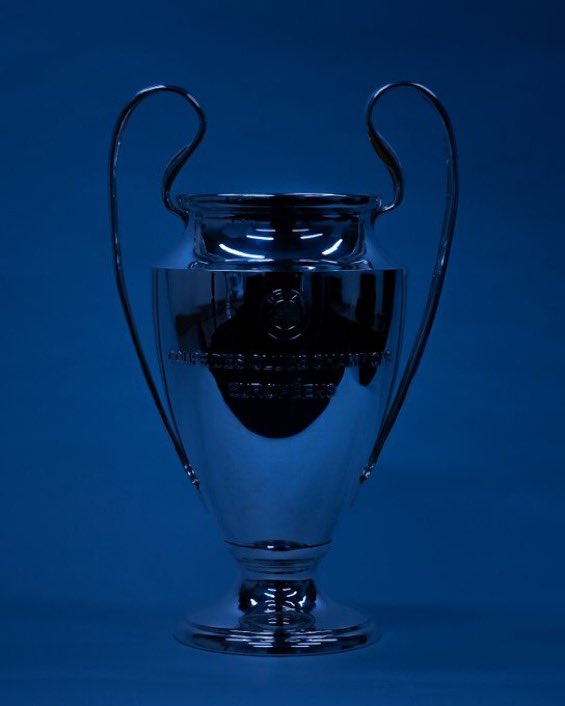 RustCohleFB's tweet photo. Hem futbol hem de basketbolda Avrupa'nın en büyük organizasyonunda mücadele eden 4 kulüp bulunuyor! 

🇹🇷 Fenerbahçe 
🇪🇸 Real Madrid 
🇪🇸 Barcelona
🇩🇪 Bayern Münih https://t.co/69nJDc8OOu