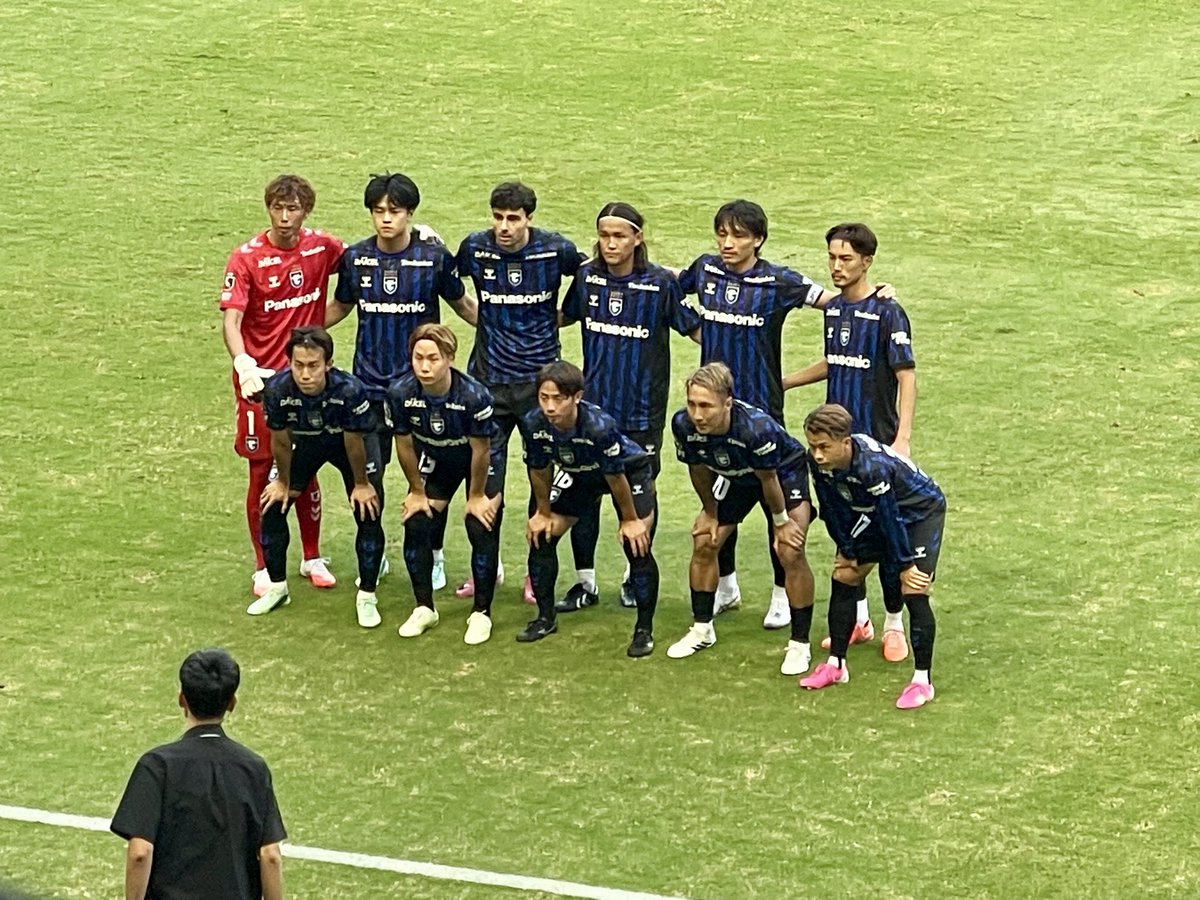 PBW_music's tweet photo. ガンバ大阪 vs 徳島ヴォルティス

流石に個の能力の差で5-0の圧勝

オーガナイズさえ出来れば
これくらい出来るんだから
リーグ戦沈んでるのが本当に勿体無い
代表ウィークで立て直して欲しいね

福岡と徳真が挨拶に行ってよかった
ポヤトスも徳島だしリスペクトは大事

#ガンバ大阪 #徳島ヴォルティス https://t.co/90NqG34zwx