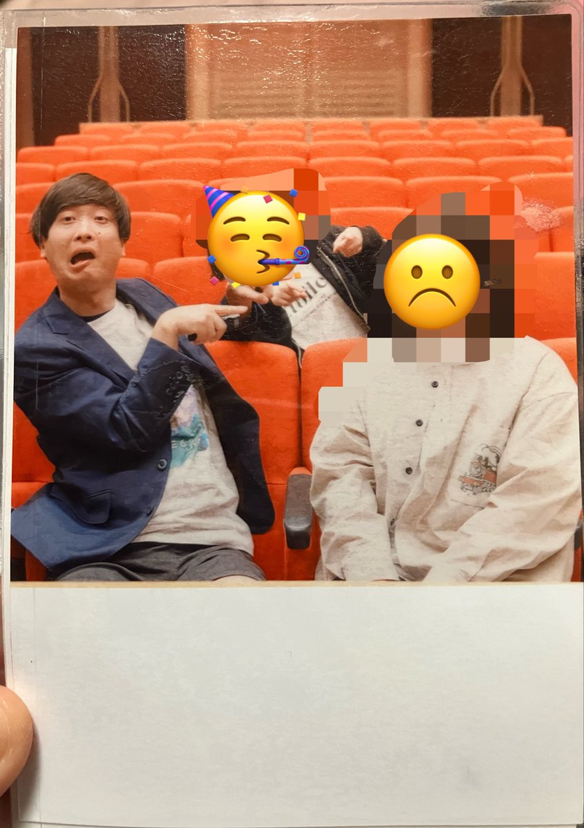 karinsan10PEN's tweet photo. ライブ当日誕生日だった友達と高橋さんに見せつけられました https://t.co/4kqkR1qJv7