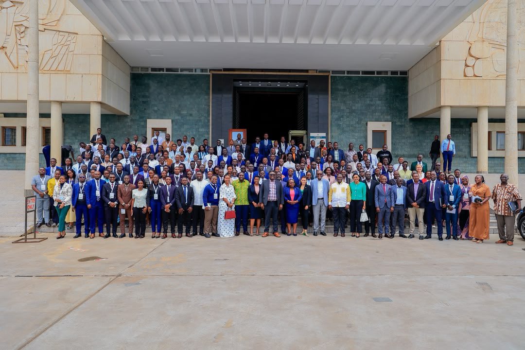 NimdUganda's tweet photo. This is the delegation at the #NationalYouthSymposium26 😁.

What an honor it is to host a delegation of brilliant and passionate young people. 

#SADU @EUinUG https://t.co/yuu2ZXywjY