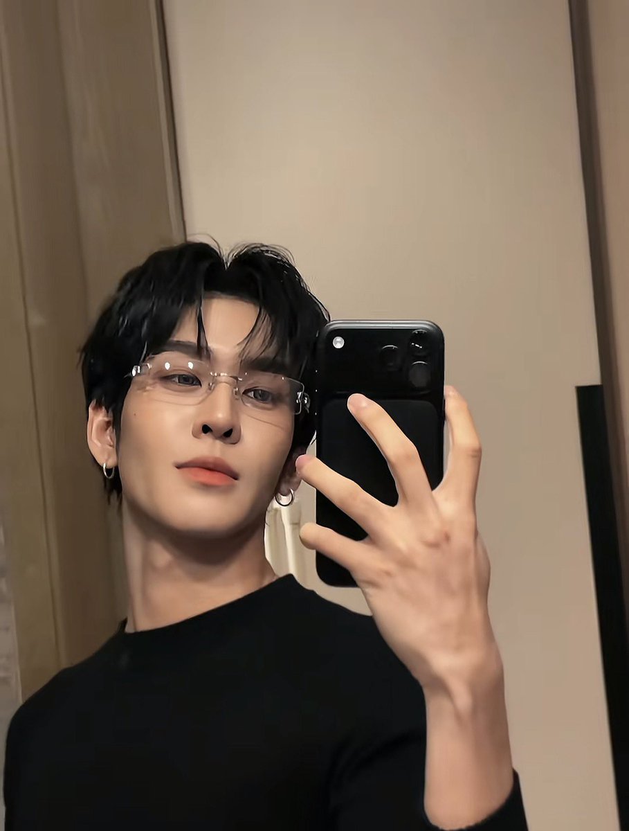 sunttpw_'s tweet photo. อือ ๆ https://t.co/sCPjcW3Lh0