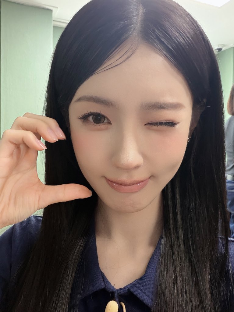official_i_dle's tweet photo. [📸] 260923 @ #전도사

#아이들 #idle
#미연 #MIYEON https://t.co/Dun9g2Yrpd