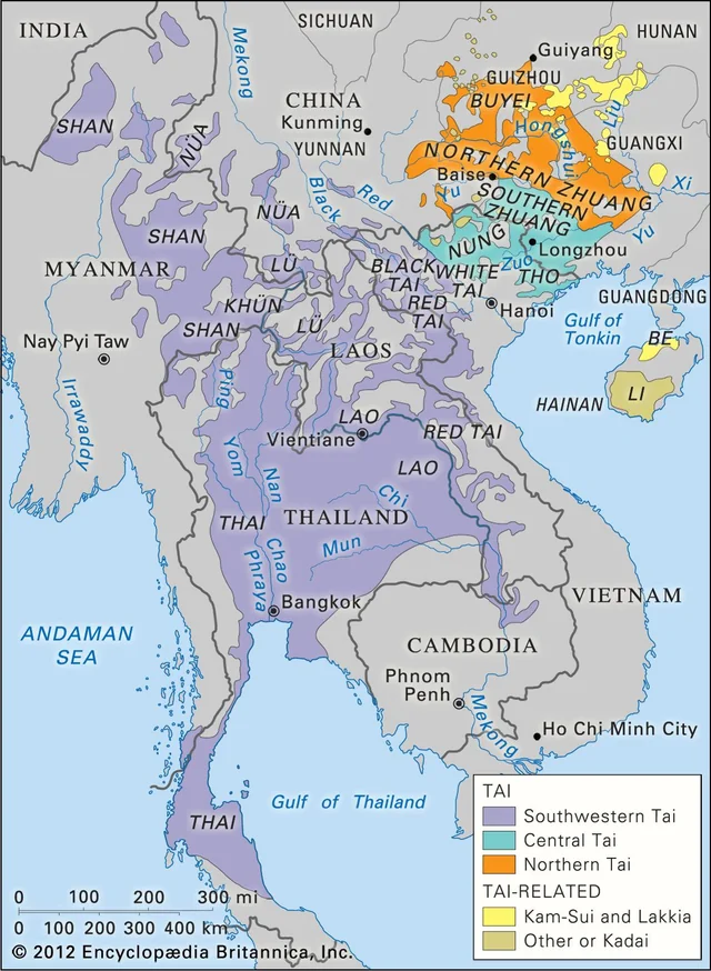 aquapatinth's tweet photo. เพราะว่า ชาวไทกะไดดั้งเดิม เป็นชนเผ่าชายขอบ อยู่ตามหุบเขาตอนใต้ของจีน แล้วพอเป็นพวกชายขอบ ทำให้วัฒนธรรมมันไม่เยอะ ถ้าพอจะหยิบยืมคำศัพท์ เลยยืมจากจีนโบราณมา   

ทำให้เมื่อดูคำไทกะไดดั้งเดิม ไม่ว่าจะนับเลข (อ้าย ยี่ สาม ไส สง งัว ลก เจ็ด แปด เก้า สิบ) หรืออย่างคำทางวัฒนธรรม เช่น "เชียง"(เมือง), "เสื้อ"(ผีเมือง) ก็ล้วนเป็นคำยืมจากจีนทั้งสิ้น