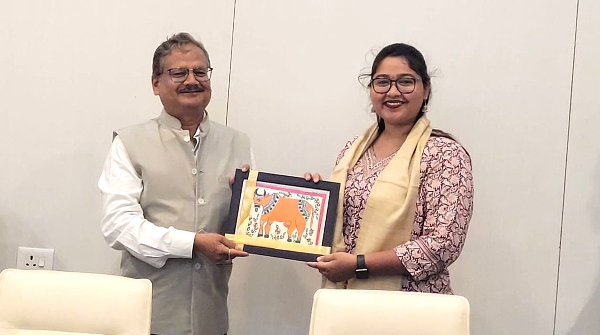 nalanda_univ's tweet photo. A delegation of the Press Information Bureau (PIB), Chennai, visited Nalanda University campus today. The delegation was welcomed by Shri O. P. Srivastava, Registrar (I/C), who highlighted the University’s key initiatives and progress in academics, infrastructure and sustainability.

A presentation on Nalanda’s academic and other institutional initiatives was followed by an interactive question-and-answer session with visiting journalists from Tamil Nadu. The delegation also undertook a campus tour, including an overview of the University’s Net-Zero initiatives and sustainability practices.

@Sachin_Chat | @pibchennai | @PIB_Patna | @MEAIndia