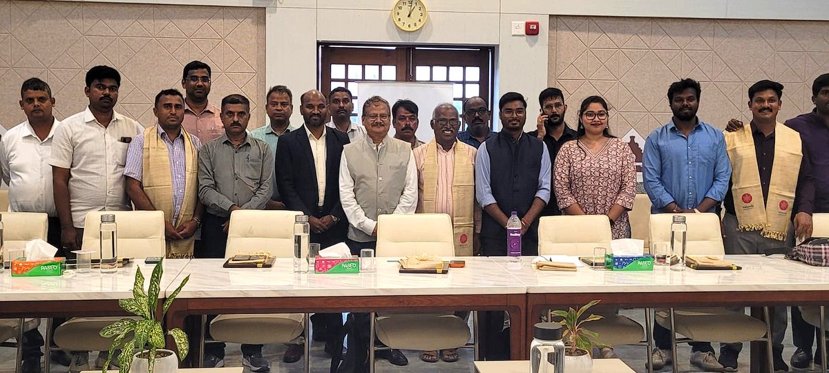 nalanda_univ's tweet photo. A delegation of the Press Information Bureau (PIB), Chennai, visited Nalanda University campus today. The delegation was welcomed by Shri O. P. Srivastava, Registrar (I/C), who highlighted the University’s key initiatives and progress in academics, infrastructure and sustainability.

A presentation on Nalanda’s academic and other institutional initiatives was followed by an interactive question-and-answer session with visiting journalists from Tamil Nadu. The delegation also undertook a campus tour, including an overview of the University’s Net-Zero initiatives and sustainability practices.

@Sachin_Chat | @pibchennai | @PIB_Patna | @MEAIndia