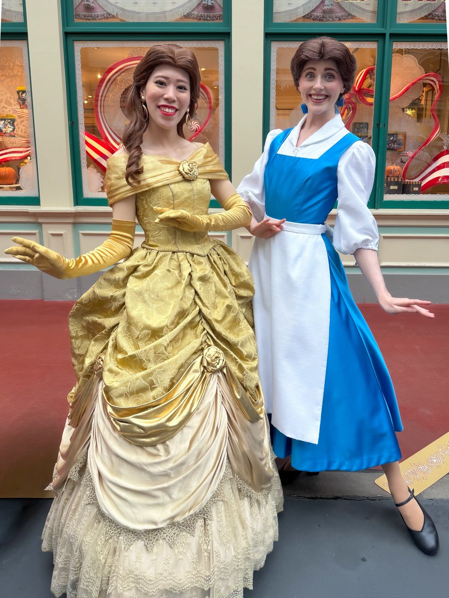 disneyna_gi's tweet photo. ベルに会えたの嬉しかった‼️‼️‼️😭😭✨✨優しかった💙💙✨✨✨
ありがとうベル🥹✨✨✨

#Dハロ仮装 #Dハロ仮装2026 https://t.co/DZwQ1QhDNL