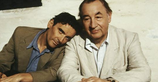 RaiRadio2's tweet photo. «Ti manderò un bacio con il vento
e so che lo sentirai, 
ti volterai senza vedermi ma io sarò li»
- "Il bacio" di Pablo Neruda

Il 23 settembre 1973 ci lasciava Pablo Neruda ❤️

Ascolta la puntata su #RaiPlaySound👉https://t.co/jqIsqO7HR5 https://t.co/ZSvi1mMqEU