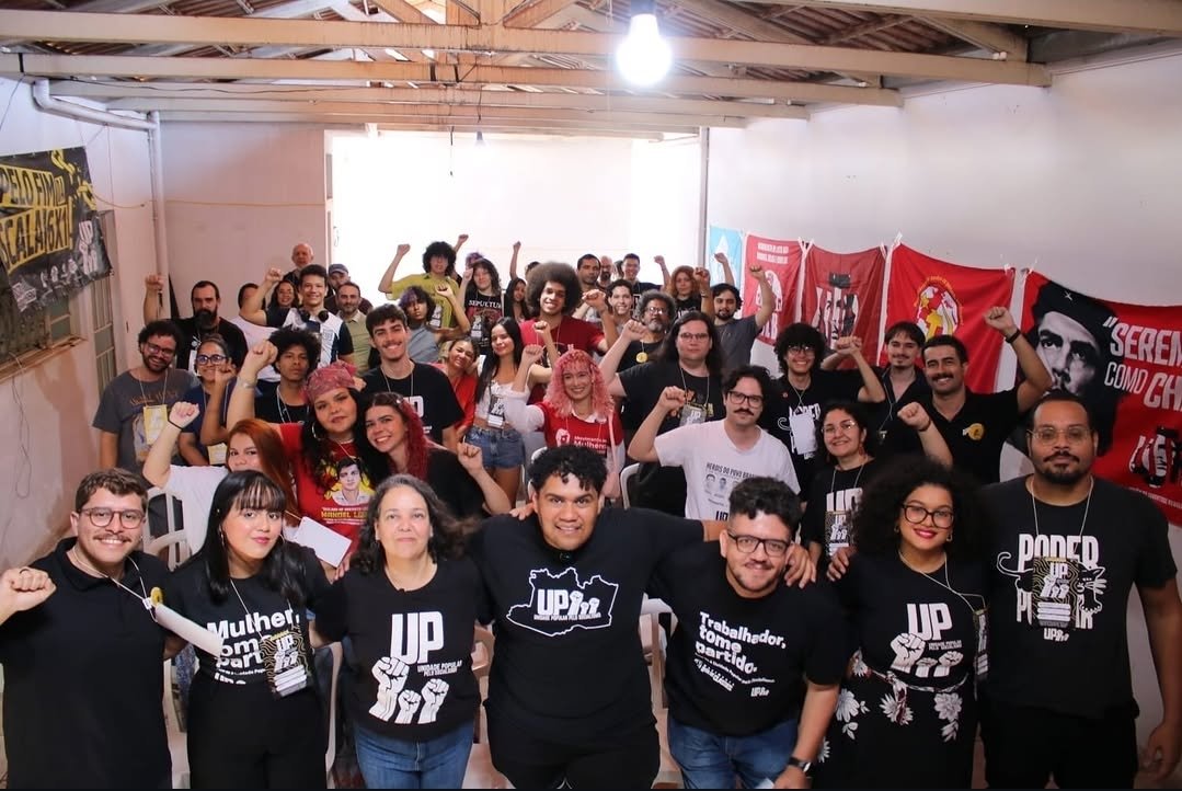 ditador__'s tweet photo. E seguimos fazendo trabalhos com o povo trabalhador, não de 4 em 4 anos em época de eleição, convido vocês para a Unidade Popular, e o movimento Olga Benário
Construimos a primeira ocupação de mulheres da história do nosso estado, onde acolhemos mulheres em situação de violência https://t.co/gEMfkPchvX