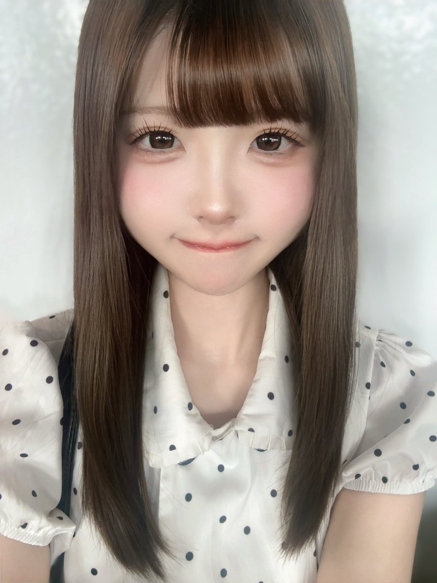 oomx_o's tweet photo. ジト目 https://t.co/h62GwqVW19
