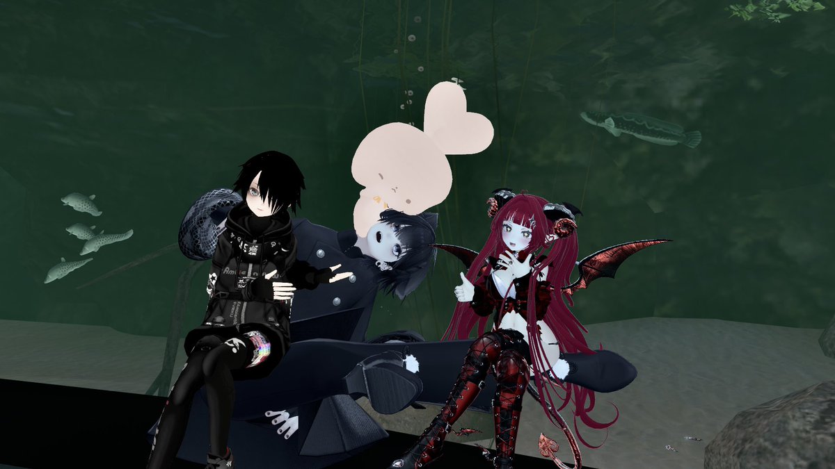 0watya's tweet photo. くぅさんと、とけーと、ポテトと、ソーマ
遊んだのタノシカッタ♩♩ https://t.co/Bf3EqvUj3E