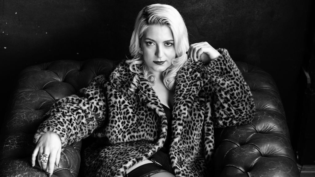 femdomsexmovies's tweet photo. #NSFW #CatherineStoker maybe online! #livecam #Mistress #FemDom #Domina #Punihment #FinDom: Start your live chat with CatherineStoker at "My Mistress" - №1 FemDom Cams! https://t.co/B6lOTeXfWs https://t.co/QjZda5veMq