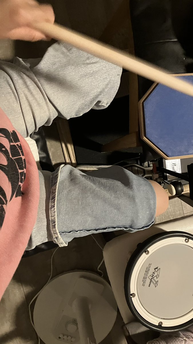 Miiiix345's tweet photo. スモーキン・ビリーで滝汗

#tmge
#スモーキンビリー
#クハラカズユキ
#ブッダの休日 https://t.co/VjRVLaHdbm