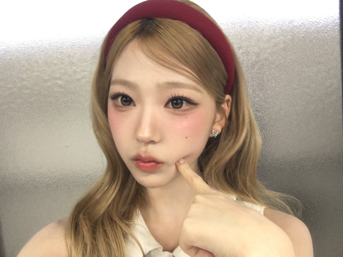 sweetyisworld's tweet photo. 오늘 완전 아기토깽이ㅜ❣️❣️❣️ https://t.co/OWIGmiBx92