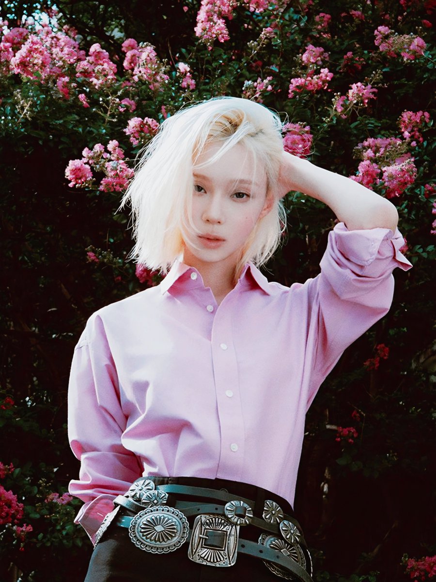 vvinterpup's tweet photo. #aespa #WINTER #에스파 #윈터
COSMOPOLITAN KOREA with WINTER X Polo Ralph Lauren https://t.co/gMdzTI1SFc