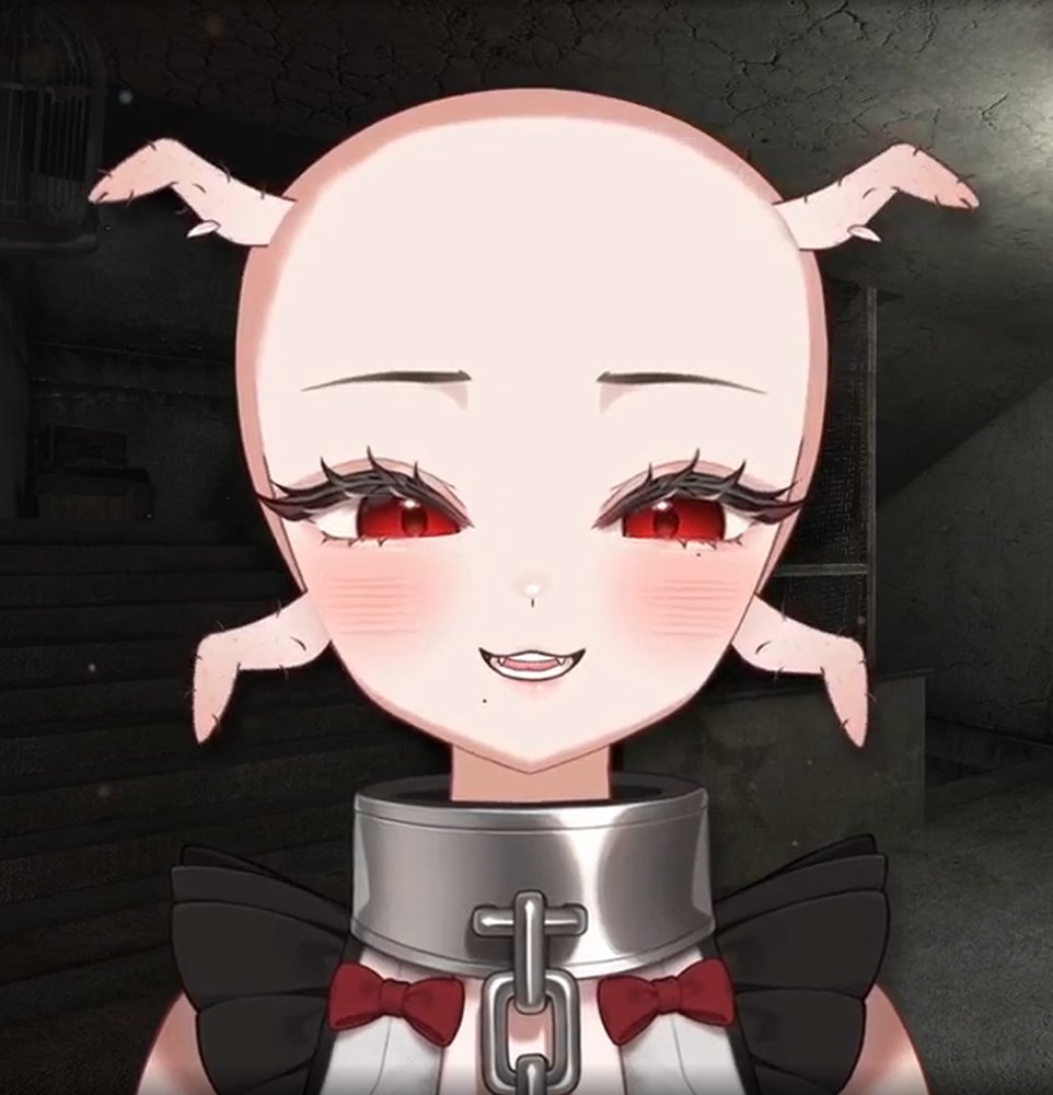 AsupirinVT's tweet photo. My bald vsister can't be this snackable looking!!! 

Congrats on the debut @Glooomiz LEMME NOMM YOUR LIL CHIMKEN LEGS https://t.co/RsRmlYtG6O
