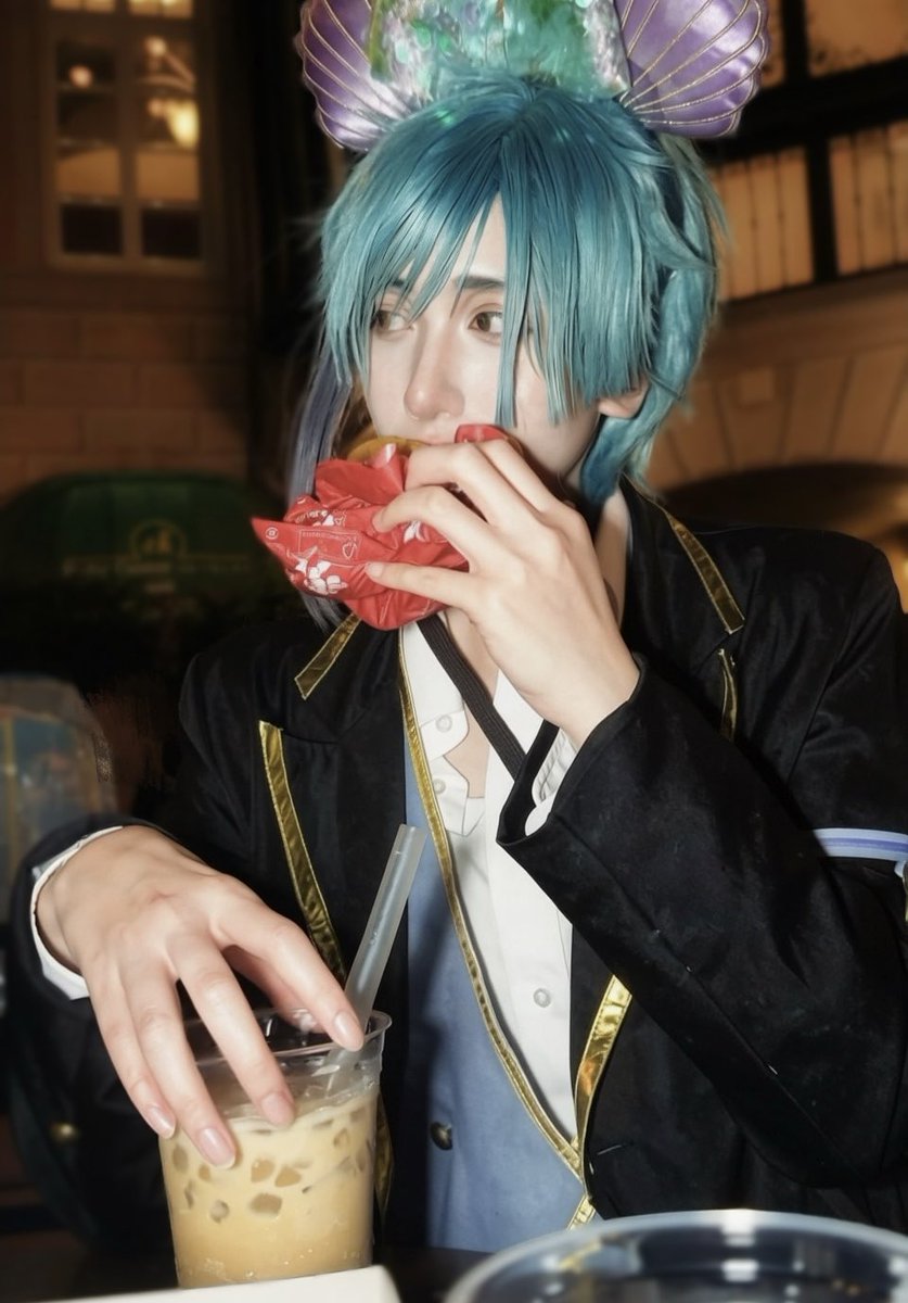 ruru_N9A's tweet photo. このパン美味しかった🥐
#Dハロ仮装2026 #Dハロツイステ https://t.co/X1pcWzCfTr