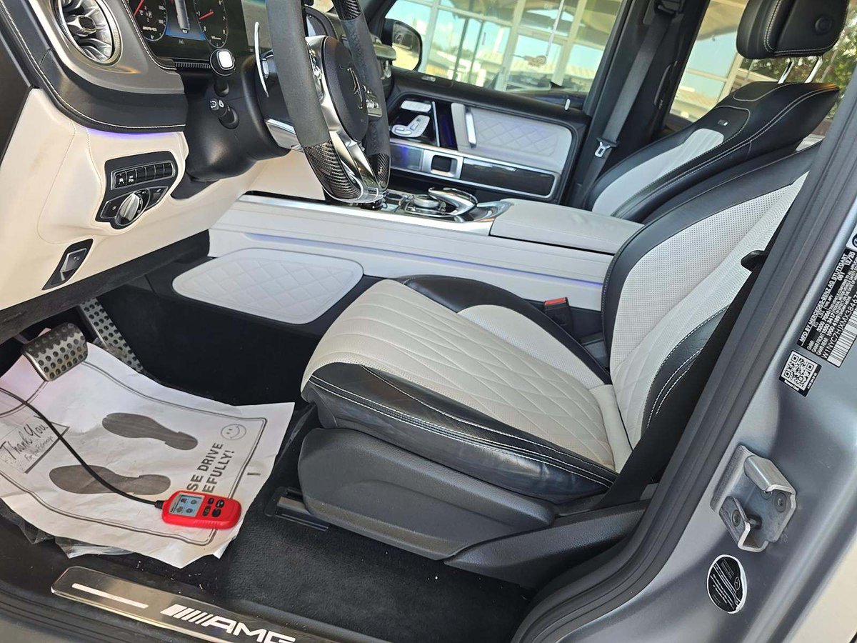 Kinglamarr___'s tweet photo. 2021 Mercedes Benz G 63 4MATIC
From the US straight to your doorstep in Nigeria 🫵🏽🇳🇬

🏷️: ₦225 Million ($159K) ONLY
(All in: Buying + Shipping + Clearing + detailing + Delivery)
ETA: 6-8weeks

Contact for details 📥 https://t.co/GI37kSXmyN