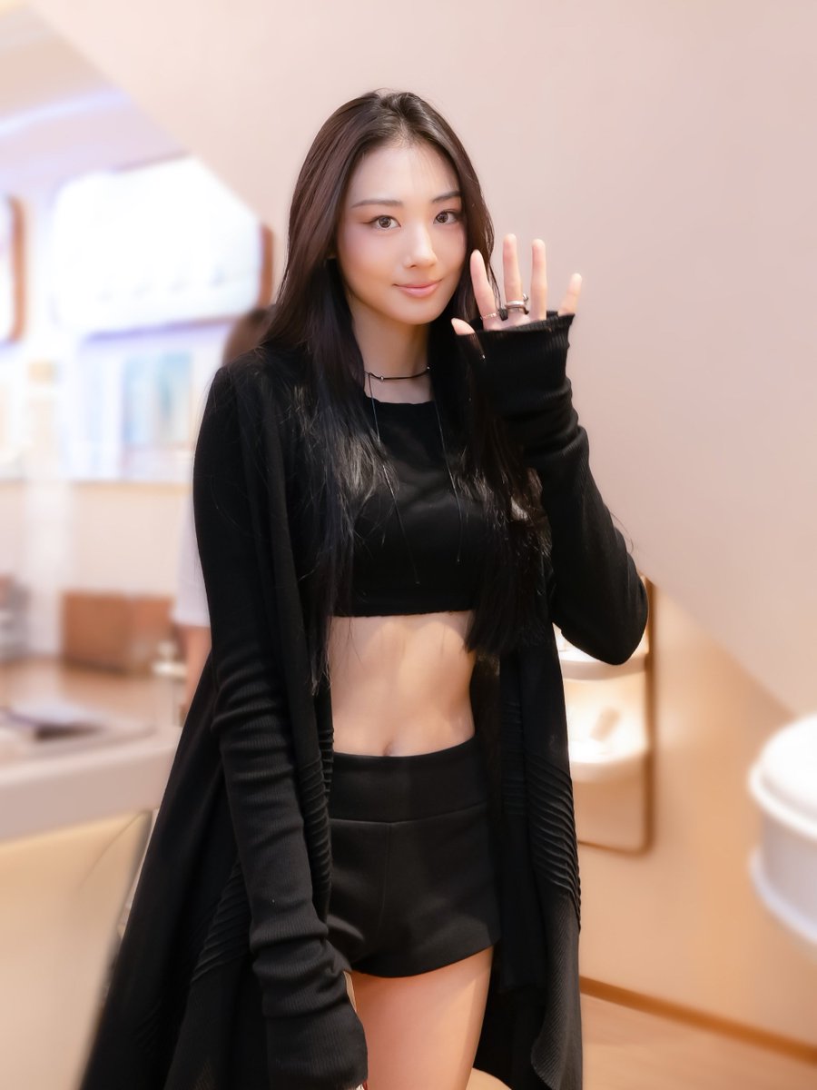 meovv_miyao's tweet photo. https://t.co/ZHF8yKTww5