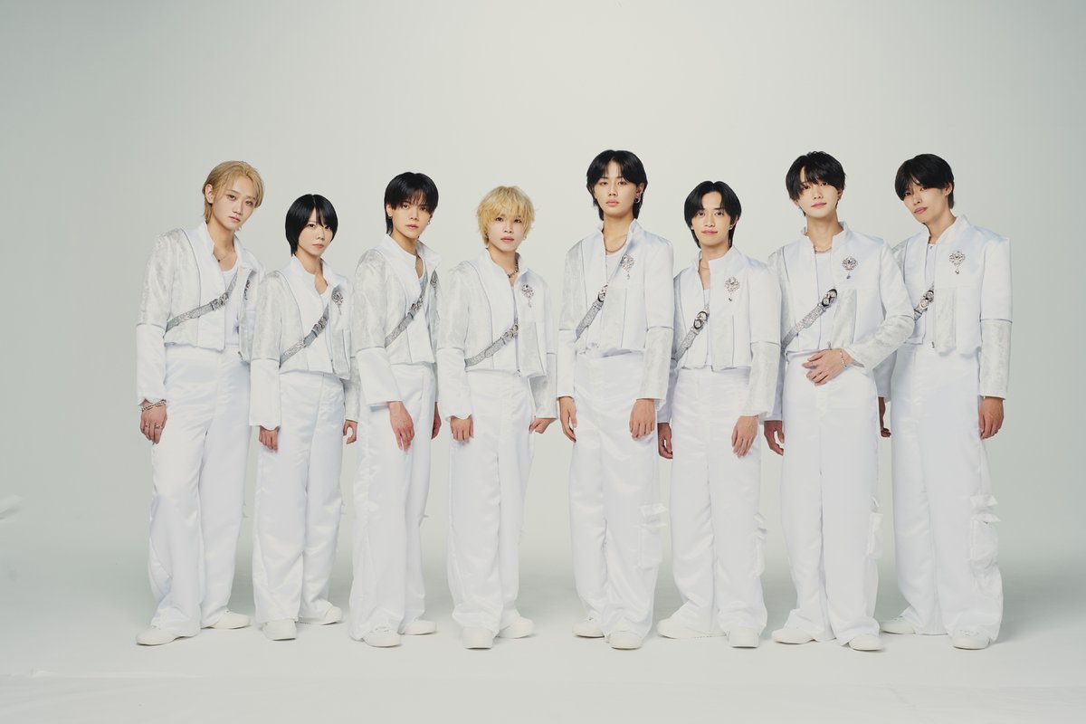 modelpress's tweet photo. 新アイドルグループ・BAKUCHU
（バクチュー）が誕生 

📸8人のメンバー解禁／独占写真
https://t.co/HPlRpV2ayD

▫️メンバー
・元少年忍者
平塚翔馬

・元STARTO ENTERTAINMENTジュニア
千田琥太朗 石渡大和

・アイドル経験あり
齋藤光希 畠山昌臣 秋澤伊吹

・アイドル活動初
浅野陸樹 成瀬怜人

プレデビューから正式なデビュー（レーベル契約）までを目指していく。

@BAKUCHUofficial