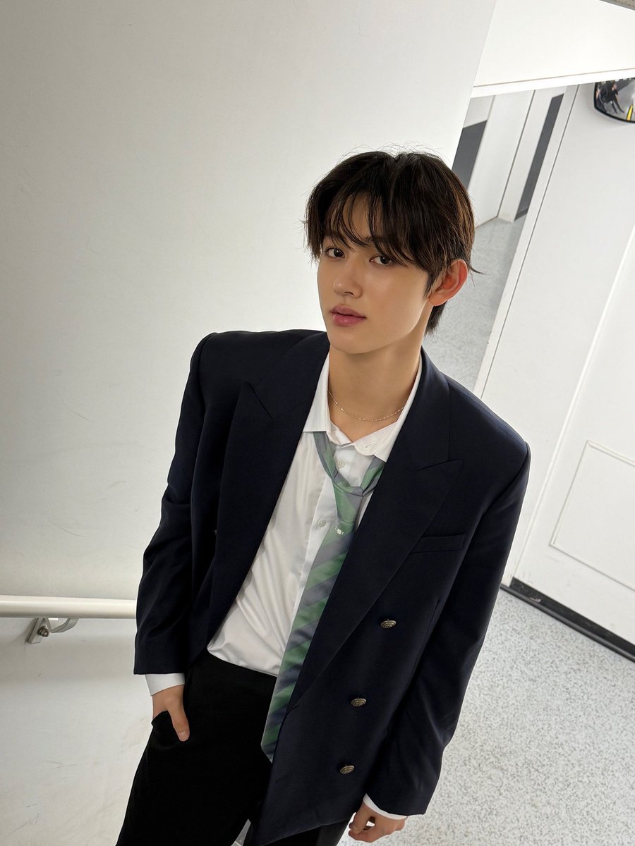 eombsupbb's tweet photo. 이거 완전히 엄영도네… https://t.co/Ce67H6SRlO