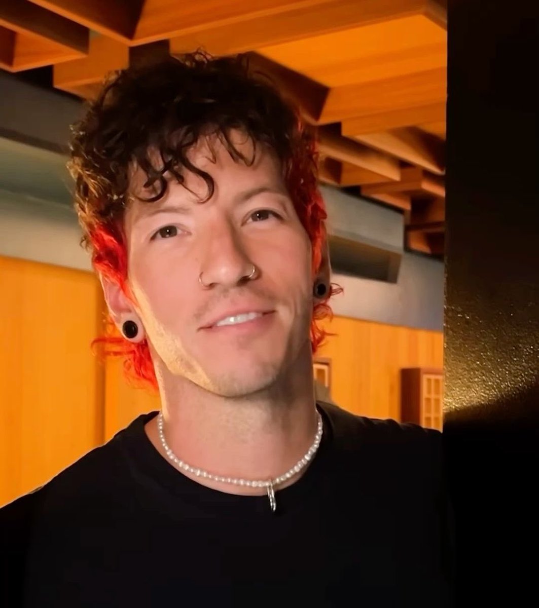 ppaladito's tweet photo. josh if you can hear me… please… please bring this back… i’ll do anything… https://t.co/e287FBYhsY