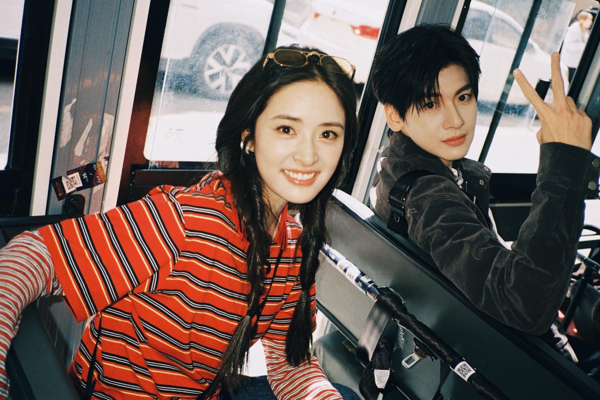 zxwupdates's tweet photo. [260923] #ShenYue douyin update with Zhai Xiaowen

#ZhaiXiaowen #翟潇闻 https://t.co/NAjYD6ZQ06