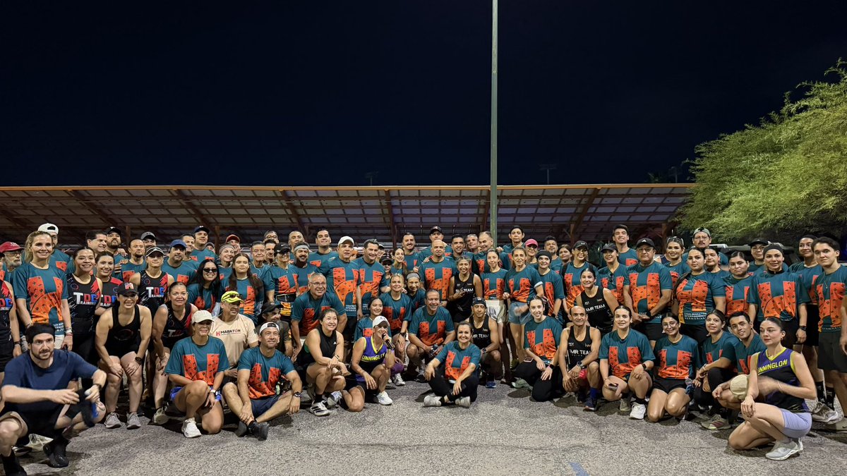 tonoastiazaran's tweet photo. ¡Ya estamos preparándonos para el Maratón Internacional de Hermosillo 2026! 🏃‍♀️🏃‍♂️

Esta mañana compartimos un trote de 5K con equipos de corredores de nuestra ciudad. ¡Nos vemos este 29 de noviembre para celebrar la décima edición! 💪☀️ https://t.co/g7Bg8c5sqP