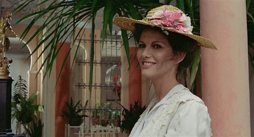 marincine's tweet photo. Hace un año murió, a los 87 años, la actriz italiana Claudia Cardinale, de gran belleza e innegable talento; estelarizó filmes fundamentales: Rocco y sus Hermanos, El Gatopardo, 8 1/2; protagonista de El Bello Antonio, La Chica de Bube, El Silencio del Diablo, triunfó también en producciones internacionales (La Pantera Rosa, Los Profesionales, Érase una Vez en el Oeste, Jesús de Nazareth, Fitzcarraldo).