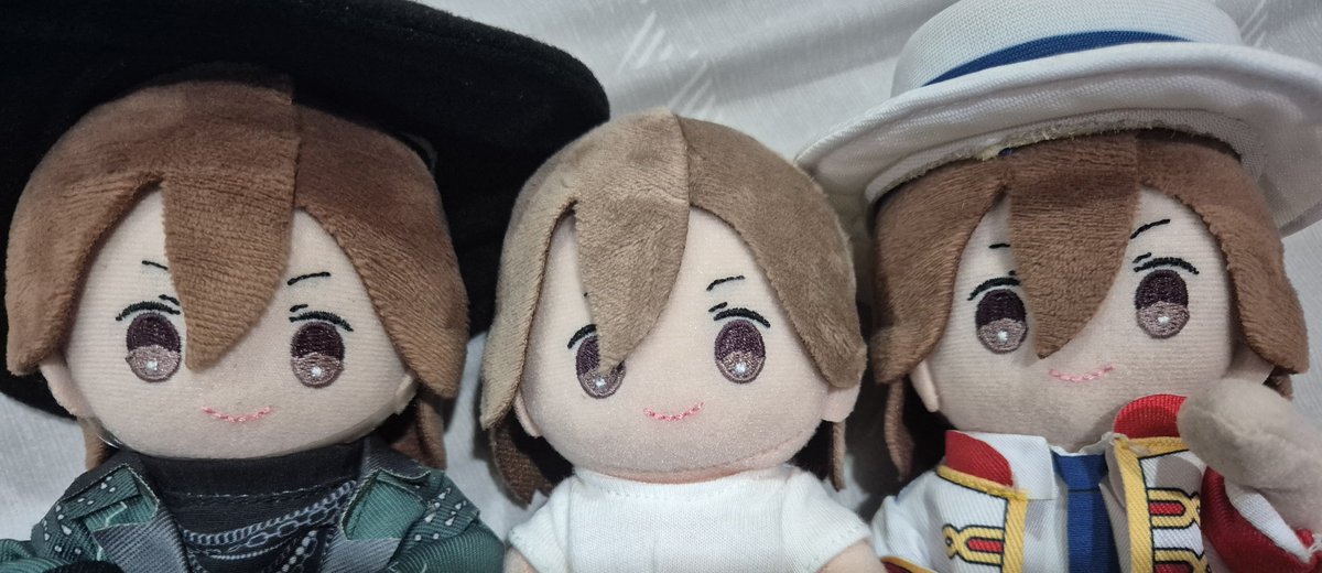 UNattsun's tweet photo. แล้วคือสีผมไม่เหมือนกันนน55555555 หัวเถิกขึ้นอีก https://t.co/k9HEm93jz9