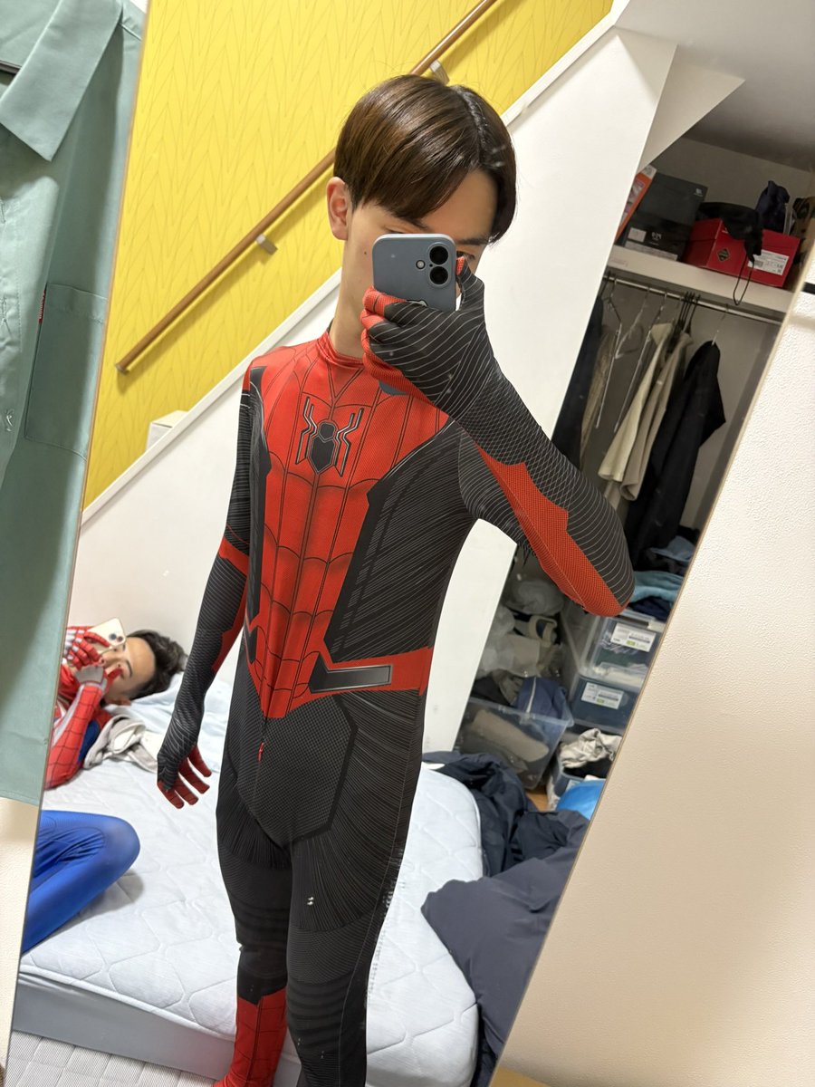 risu___0910's tweet photo. @kento850748632 が🕷️貸してくれたので着てみました
似合ってたら嬉しい|´-`) https://t.co/AdZ0jddpKJ